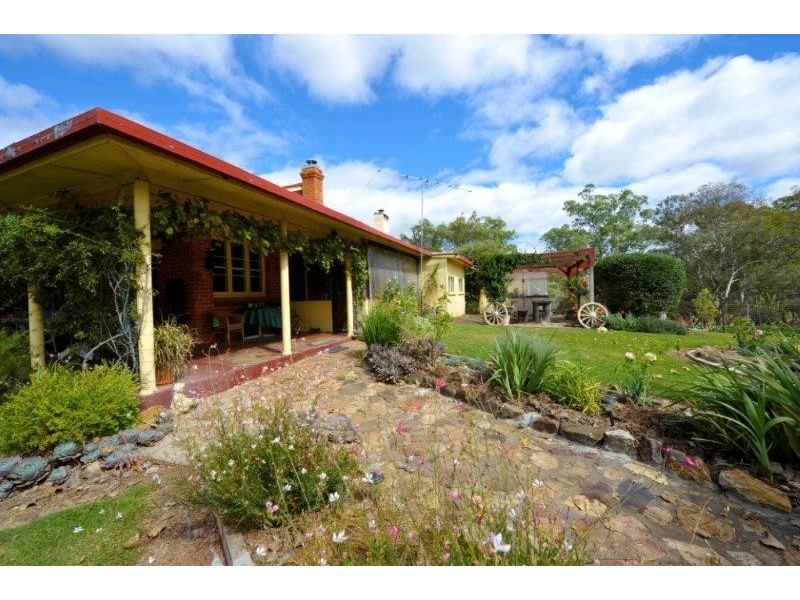 847 Weabonga Road, Limbri NSW 2352