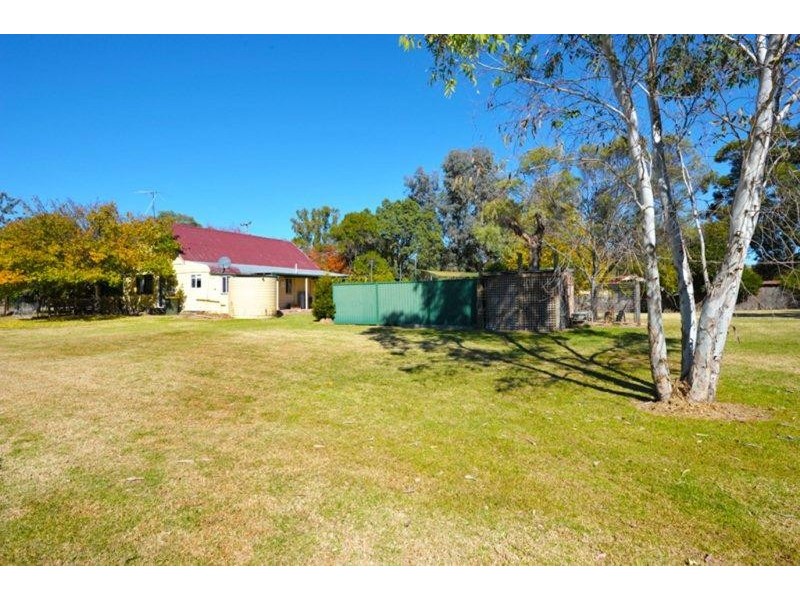 9-11 Marlow Street, Currabubula NSW 2342