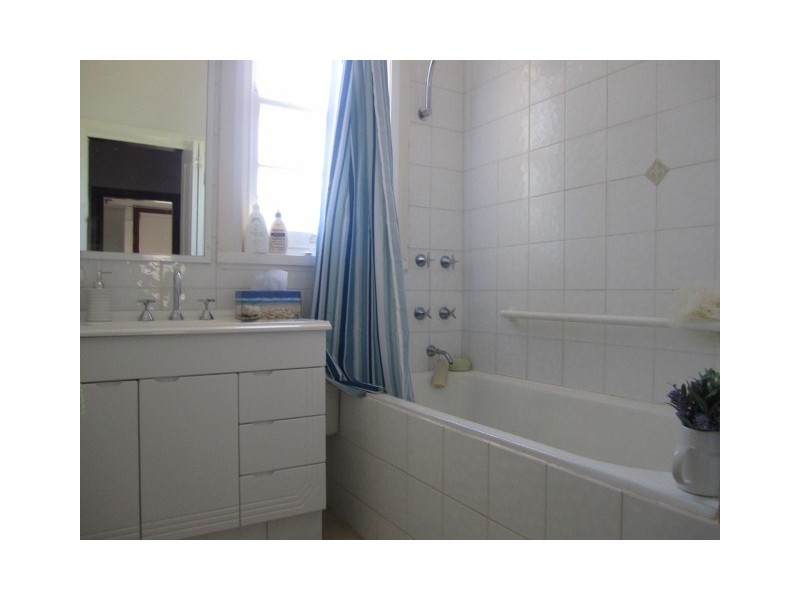 8A Bligh Street, Tamworth NSW 2340