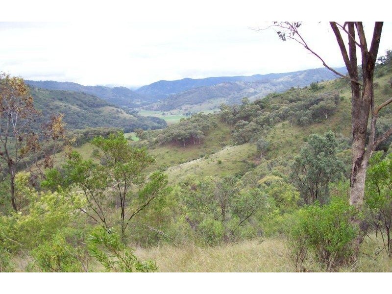 16 Ogunbil Road, Tamworth NSW 2340