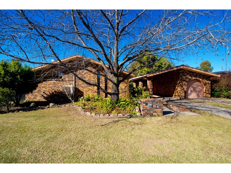 17 Myrl Street, Tamworth NSW 2340