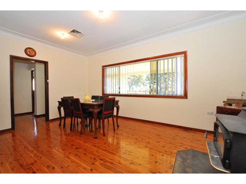 16 Duri Road, Tamworth NSW 2340