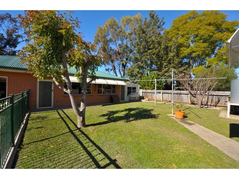 16 Duri Road, Tamworth NSW 2340