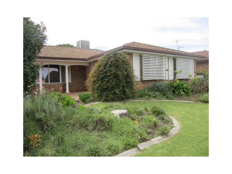 105 Garden Street, Tamworth NSW 2340