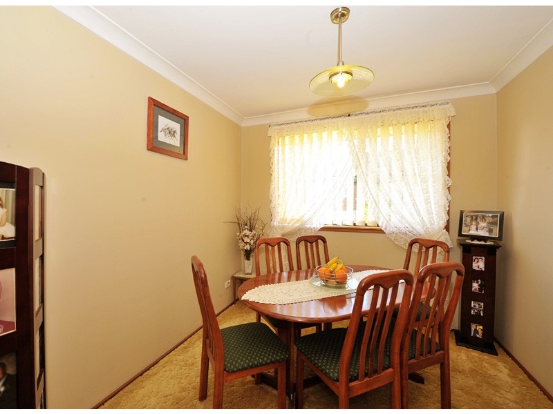 9 Yangoora Street, Tamworth NSW 2340