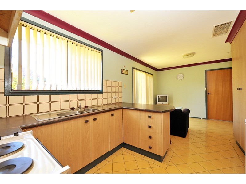 9 Yangoora Street, Tamworth NSW 2340