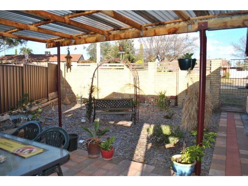 3 Maxwell Street, Tamworth NSW 2340