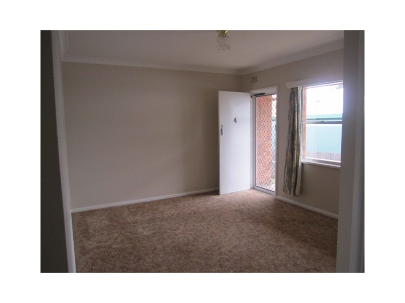 4/36 Baird Crescent, Tamworth NSW 2340