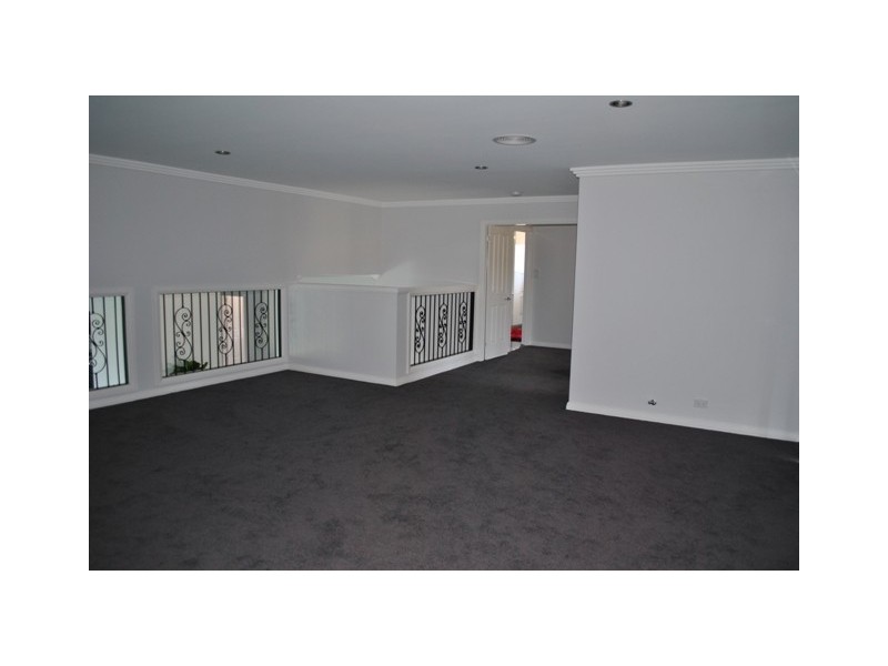 84 Tribe Street, Tamworth NSW 2340