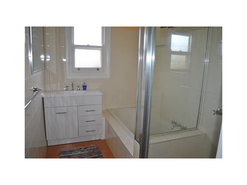 103A Piper Street, Tamworth NSW 2340