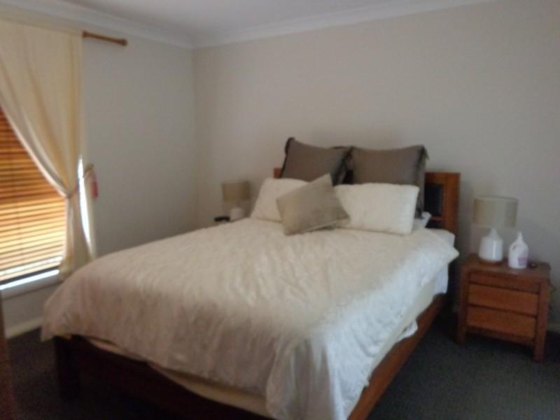 67 Warwick Road, Tamworth NSW 2340