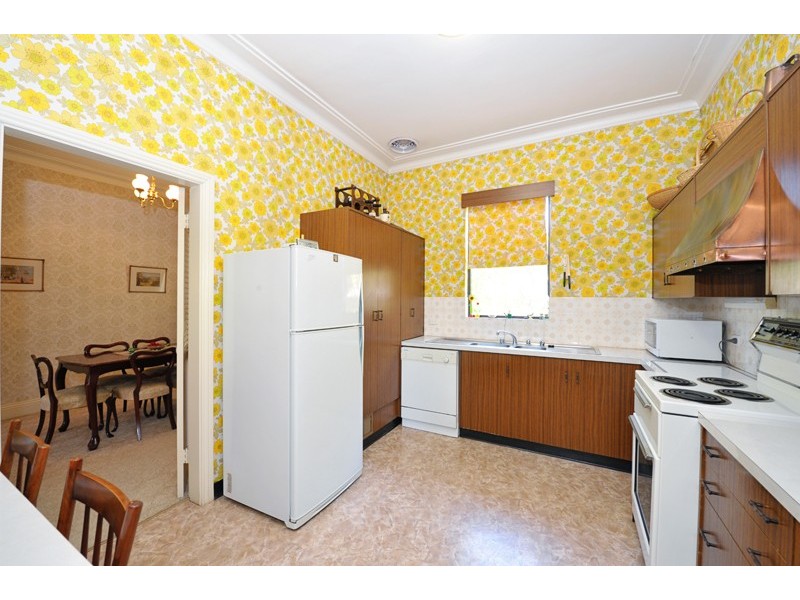 76 Carthage Street, Tamworth NSW 2340