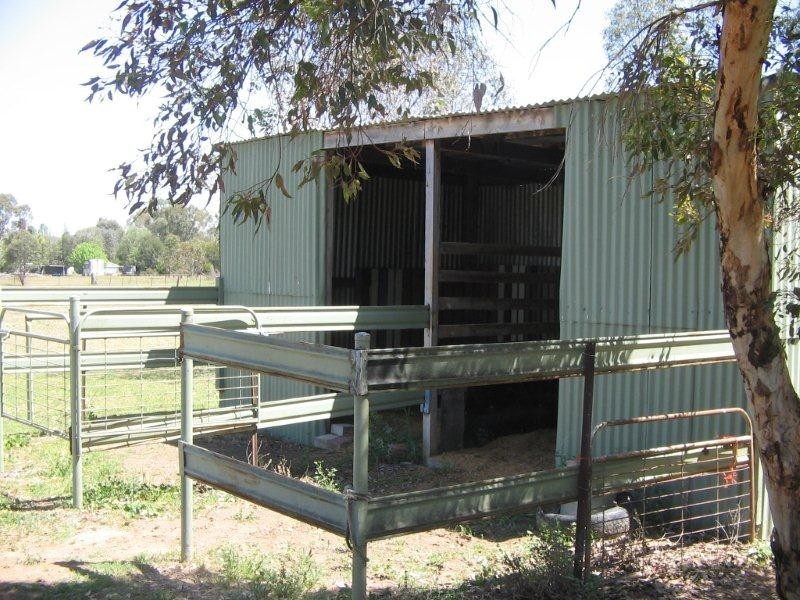 1099 Manilla Road, Tamworth NSW 2340