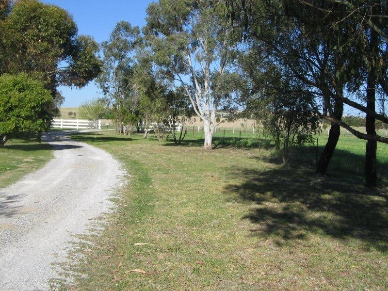 210 Gowrie Road, Tamworth NSW 2340