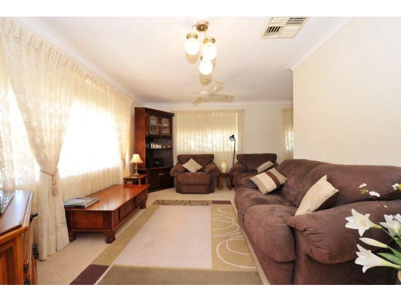 2 Doonba Street, Tamworth NSW 2340