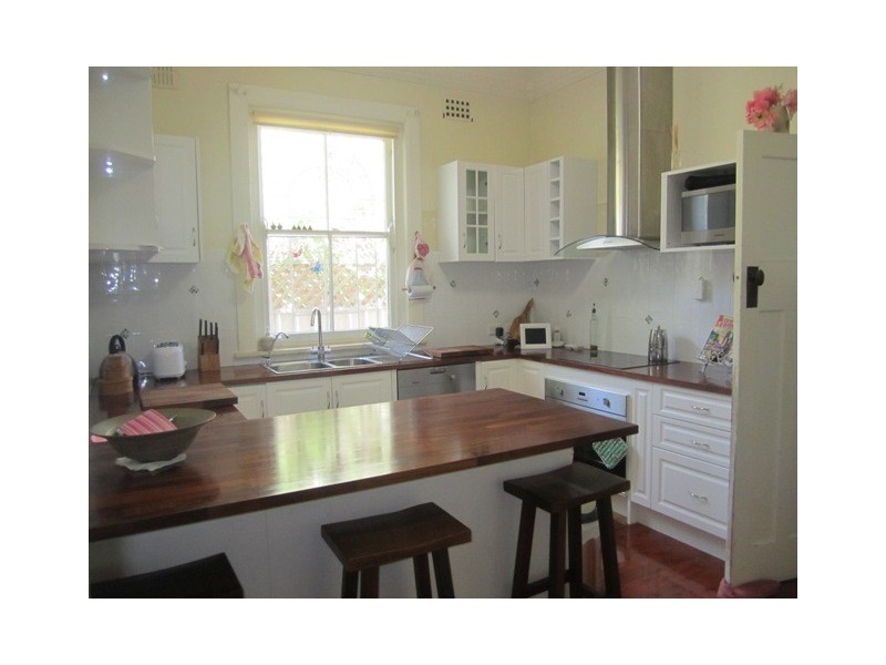 27 King Street, Tamworth NSW 2340