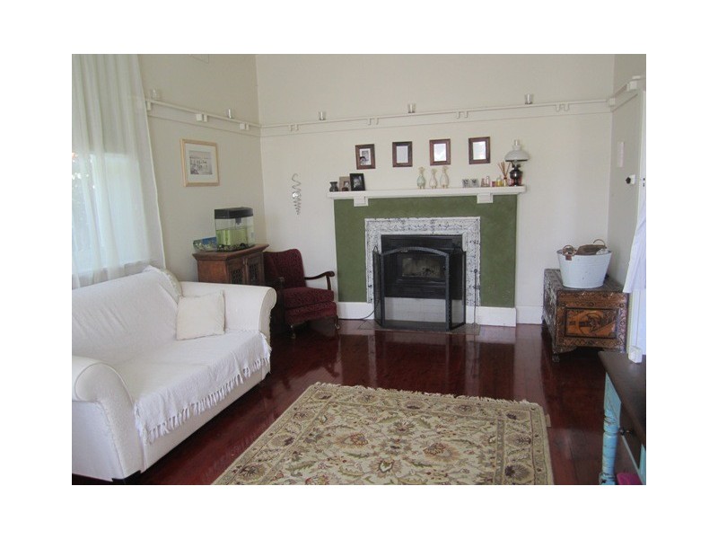 27 King Street, Tamworth NSW 2340