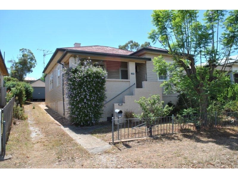 148 Belmore Street, Tamworth NSW 2340