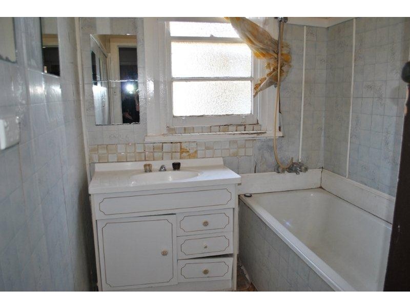 148 Belmore Street, Tamworth NSW 2340