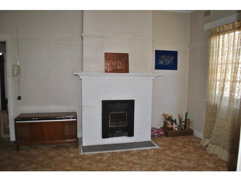 148 Belmore Street, Tamworth NSW 2340