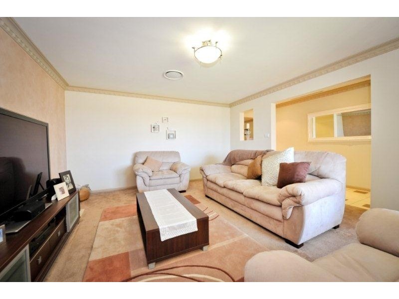 64 Marathon Street, Tamworth NSW 2340