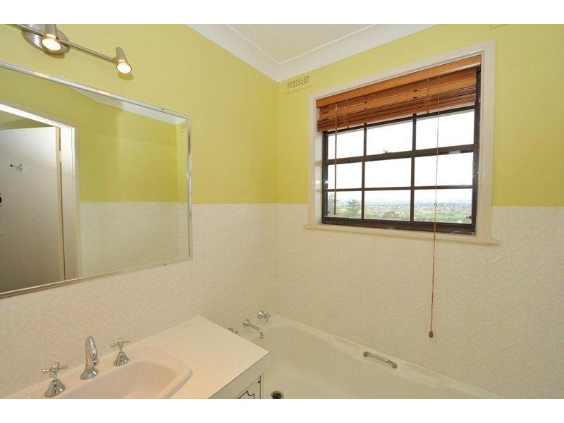 17 Warramunga Avenue, Tamworth NSW 2340