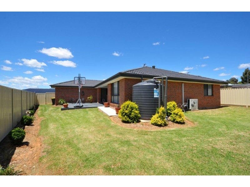 4 Penlee Road, Calala NSW 2340