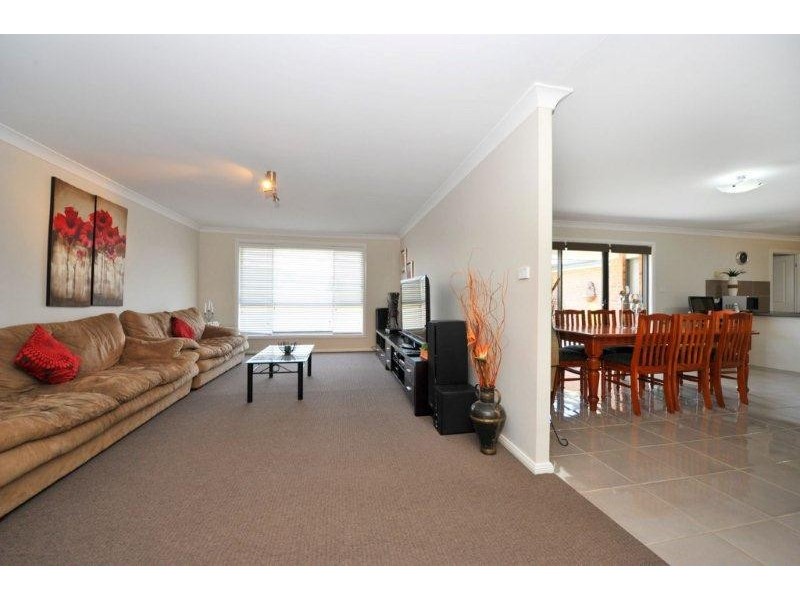 4 Penlee Road, Calala NSW 2340