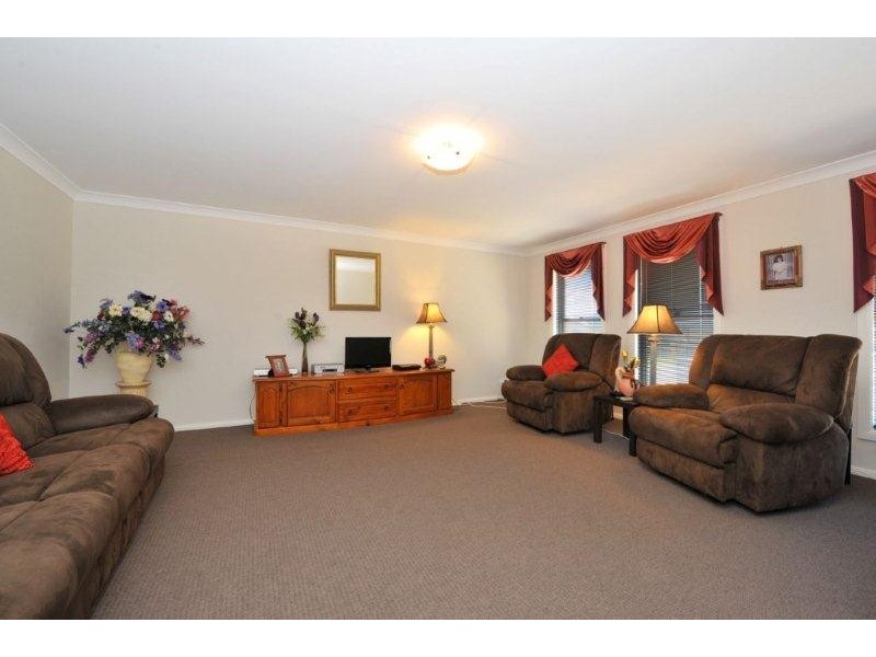 4 Penlee Road, Calala NSW 2340