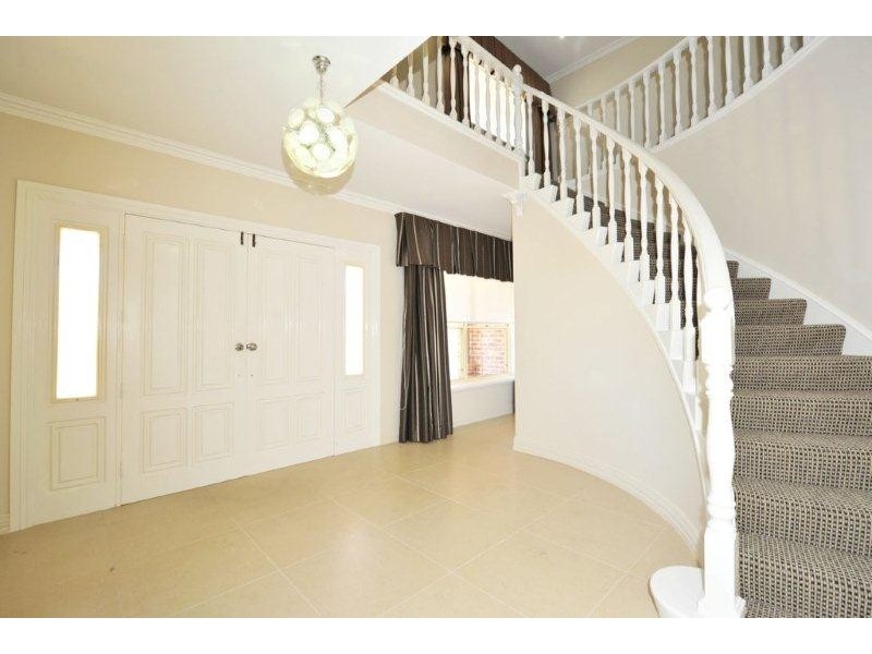 33 Caloola Street, Tamworth NSW 2340