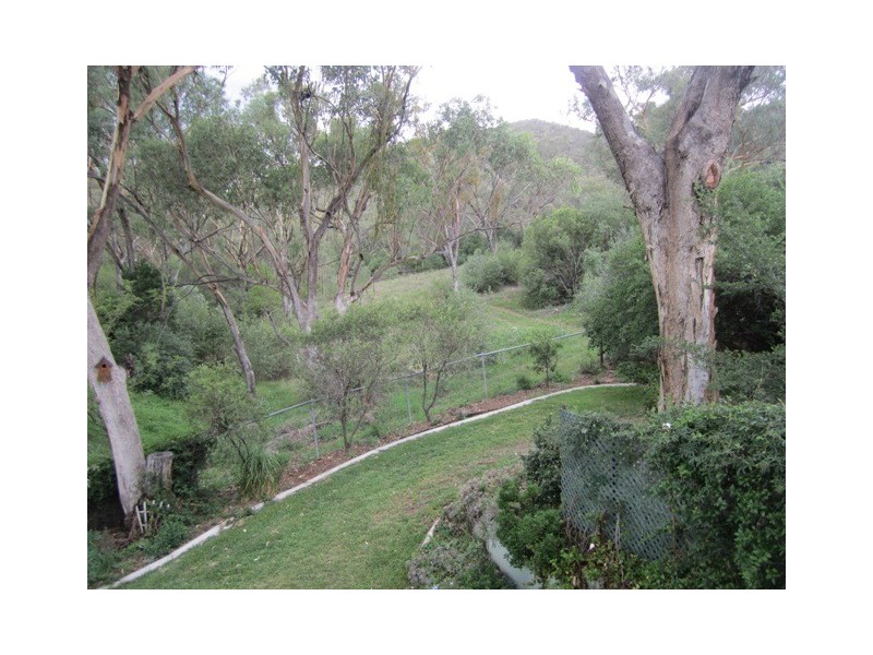 16 Rosedale Avenue, Tamworth NSW 2340