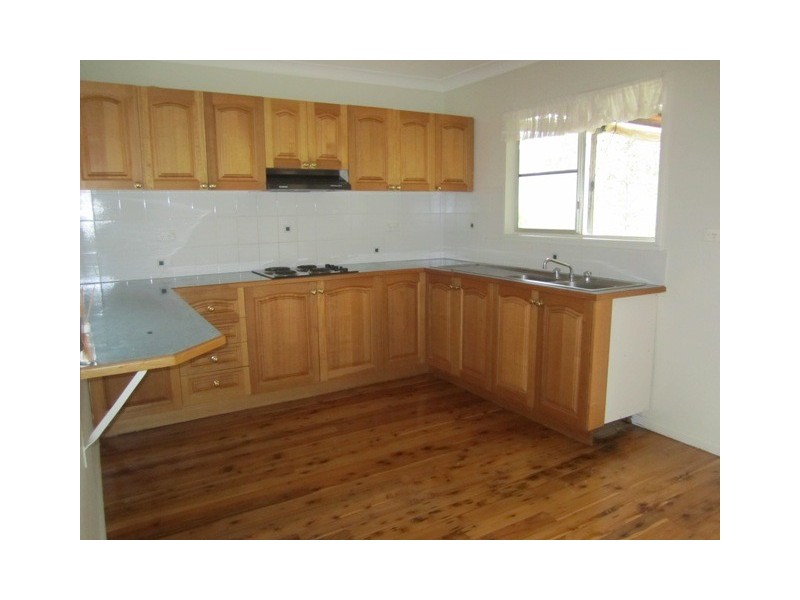 16 Rosedale Avenue, Tamworth NSW 2340