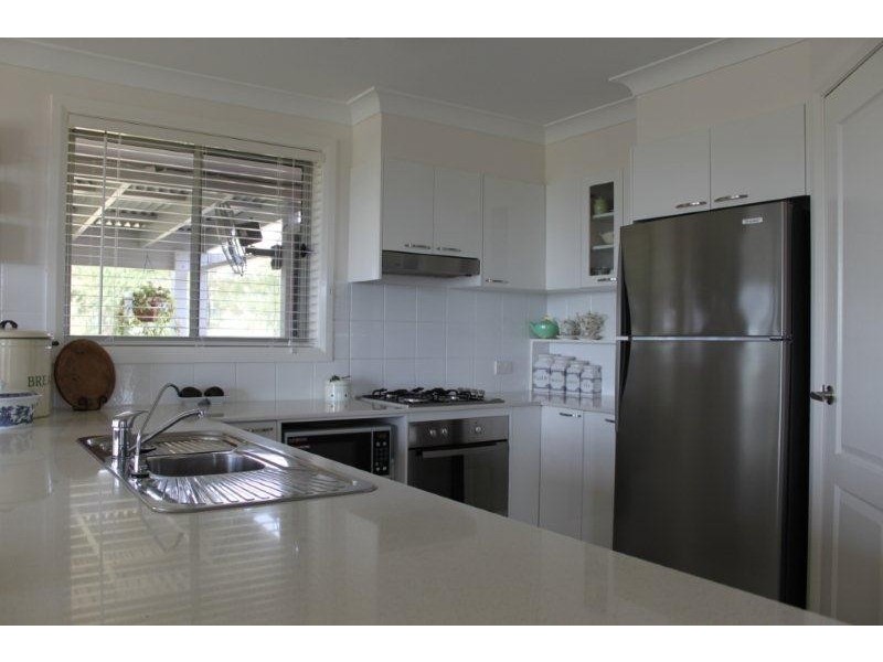 4 Manina Way, Tamworth NSW 2340