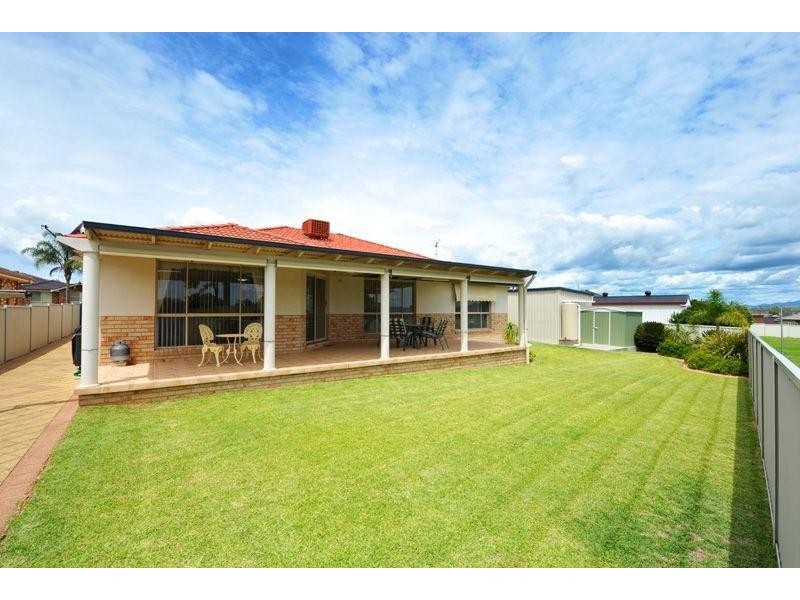 5 Mulwala Close, Tamworth NSW 2340