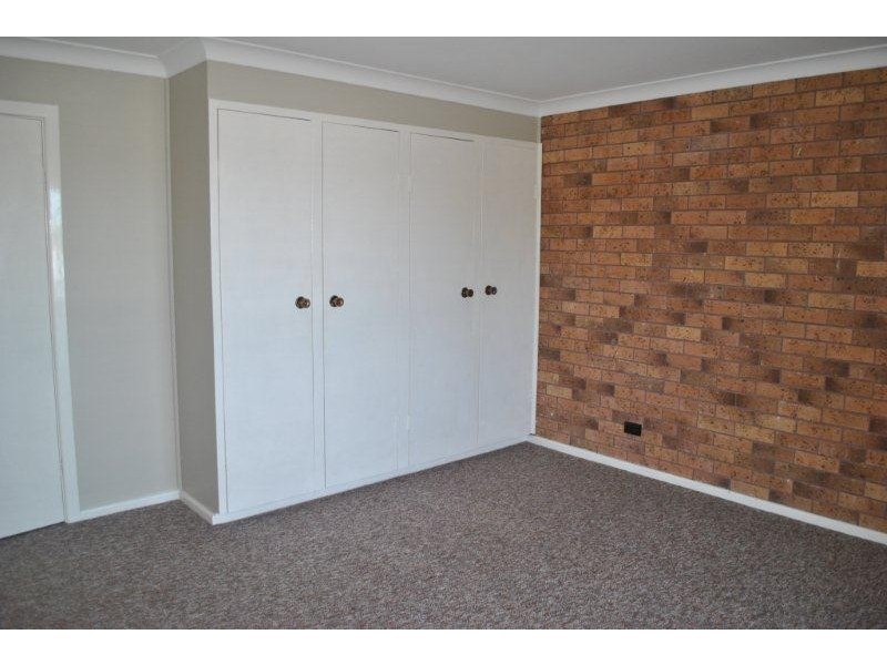 2/104 Denison Street, Tamworth NSW 2340