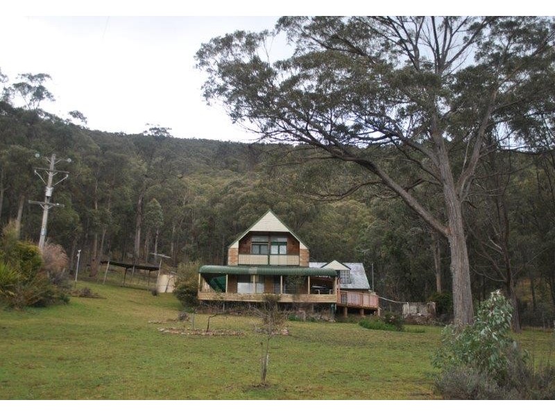 1534 Duncans Creek Road, Woolomin NSW 2340