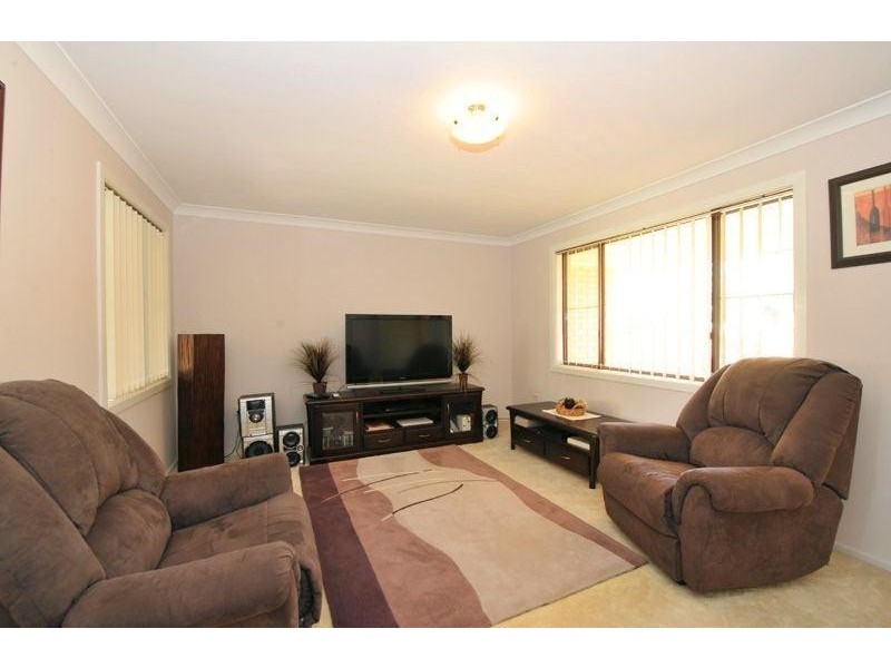 11 Arinya Street, Tamworth NSW 2340