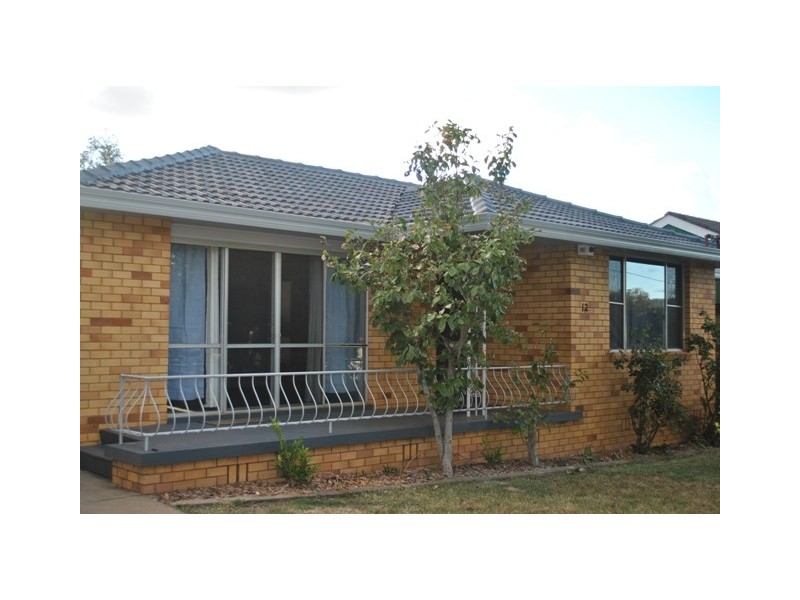 12 Garden Street, Tamworth NSW 2340