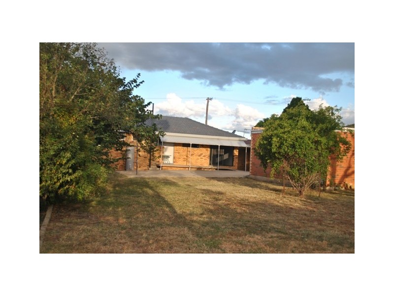 12 Garden Street, Tamworth NSW 2340