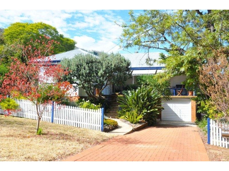 53 Chelmsford Street, Tamworth NSW 2340