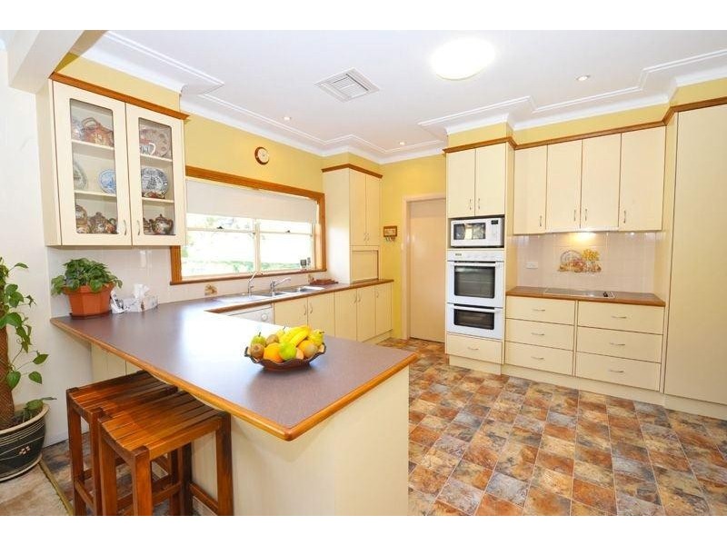 17 Elizabeth Street, Tamworth NSW 2340