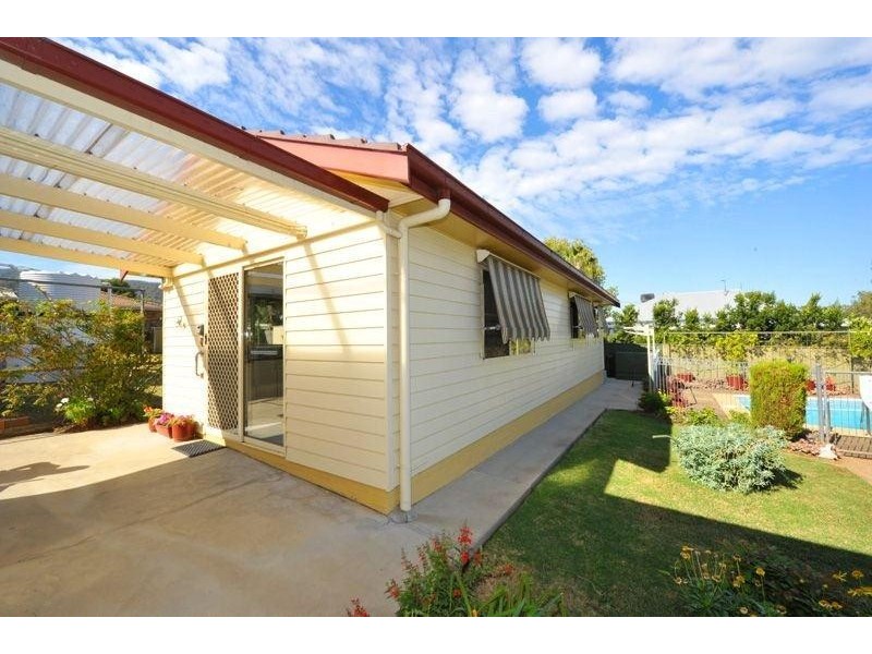 17 Elizabeth Street, Tamworth NSW 2340