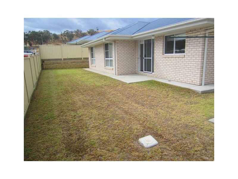 1/3 Warrabah Close, Tamworth NSW 2340