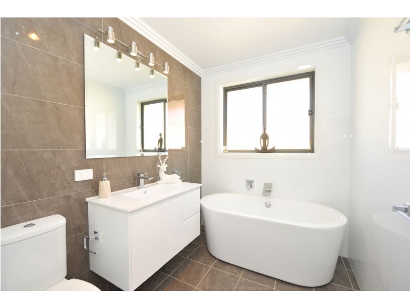 5 Penlee Road, Calala NSW 2340