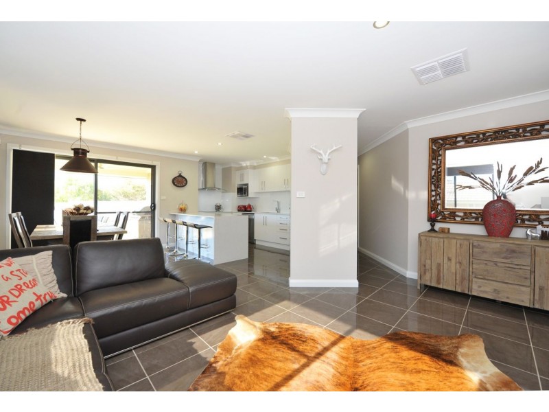 5 Penlee Road, Calala NSW 2340