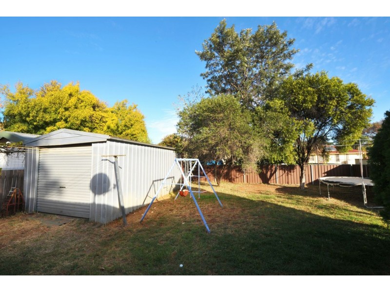 9 Lorraine Street, Tamworth NSW 2340