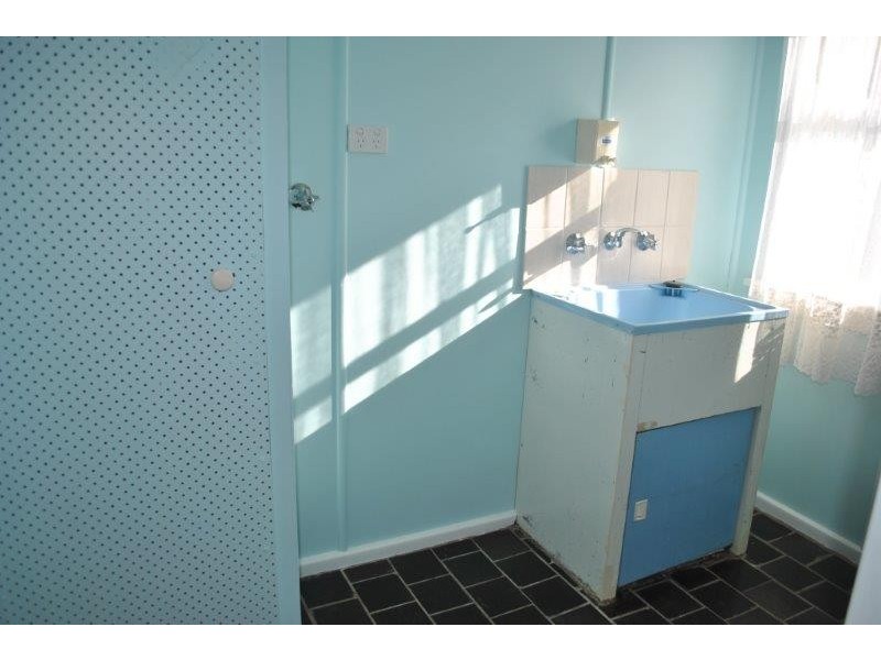 9 Lorraine Street, Tamworth NSW 2340