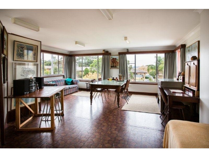 21 Kyooma Street, Tamworth NSW 2340