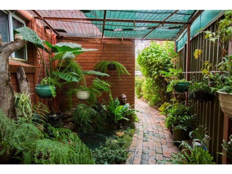 21 Kyooma Street, Tamworth NSW 2340