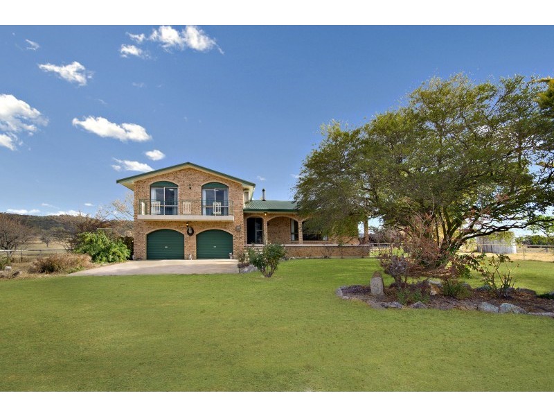 2113 Watsons Creek Road, Watsons Creek NSW 2355
